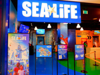 SEA LIFE Aquarium entrance at American Dream